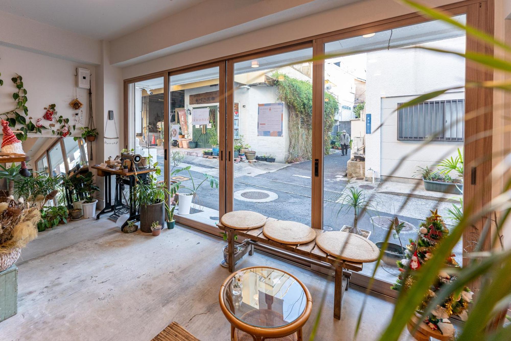 Hotel & Cafe Ksnowki Nagasaki Exterior photo